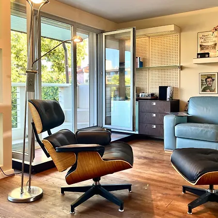 公寓 Nostalgic '90s Place Historical Center *