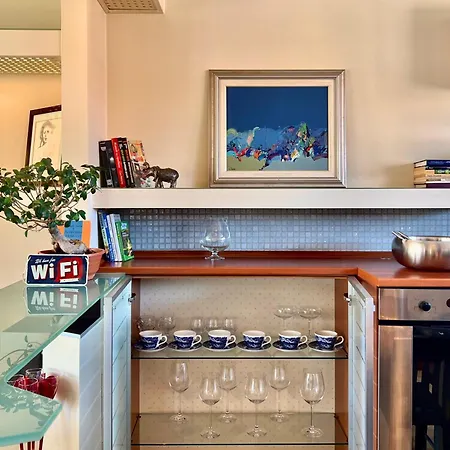 דירה Nostalgic '90s Place Historical Center *